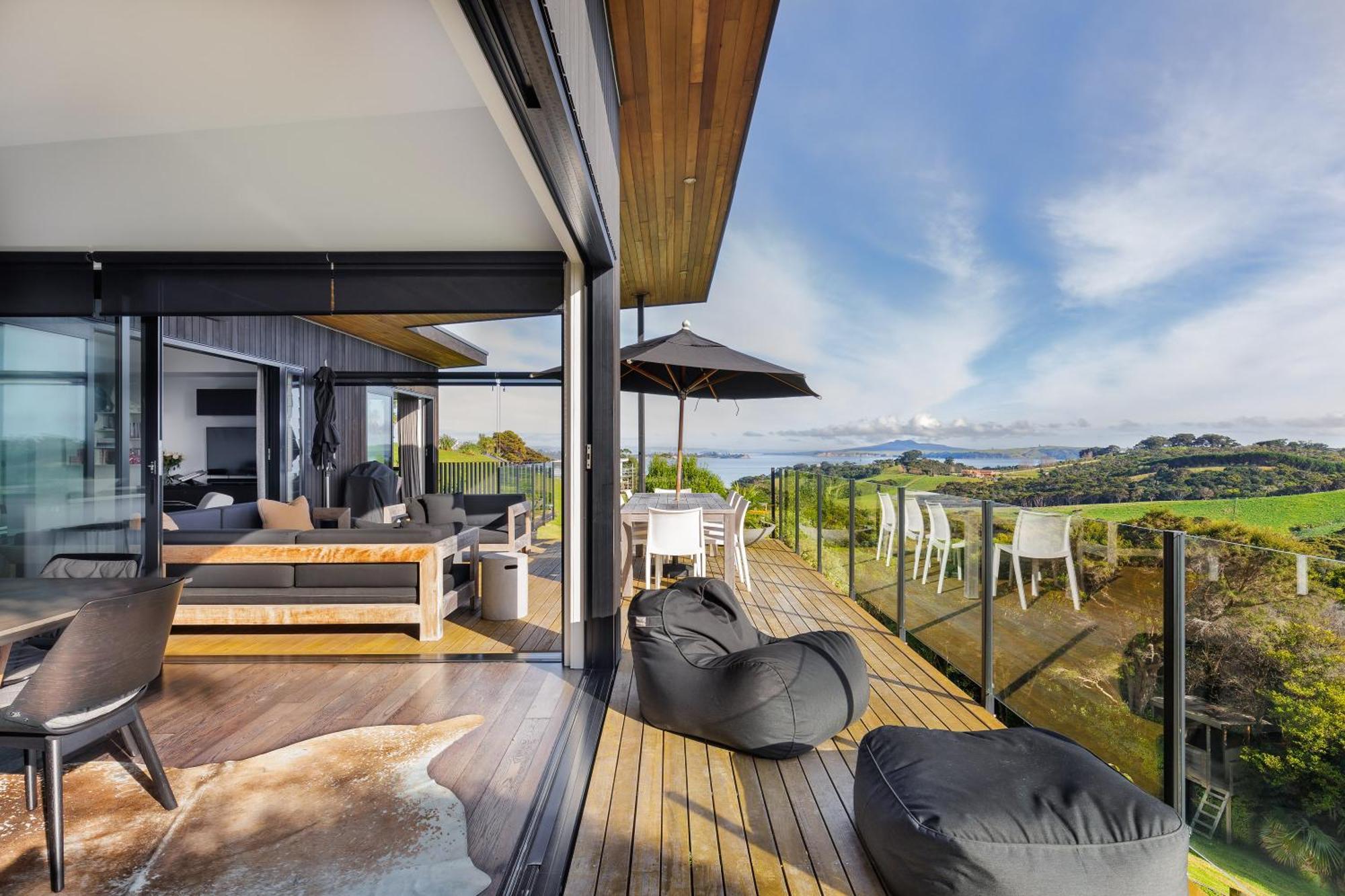 Cable Bay Views Apartment Oneroa Luaran gambar